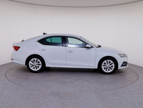 Škoda Octavia thumbnail