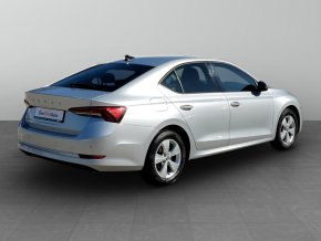 Škoda OCTAVIA AMBITION 1.5 TSI thumbnail