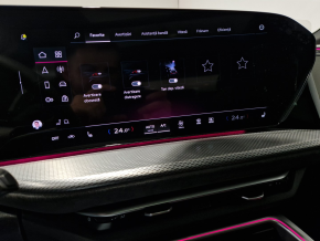 Audi Q5 Sportback 40 TDI quattro thumbnail