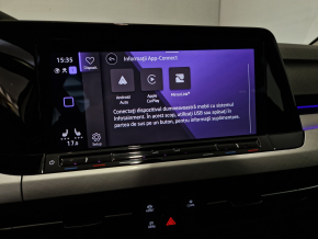 VW Noul Golf Life 1.5 eTSI ACT DSG mild hyb thumbnail