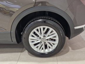 VW T-Roc Design 1.5 TSI DSG thumbnail