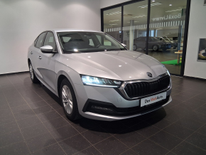 Škoda Octavia Ambition 2.0 TDI DSG thumbnail