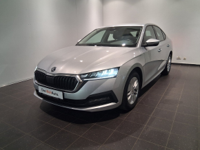 Škoda Octavia Ambition 2.0 TDI DSG thumbnail