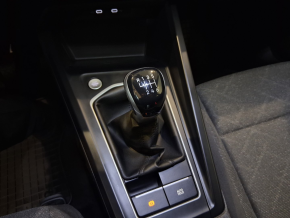 VW Noul Golf Life 1.0 TSI thumbnail