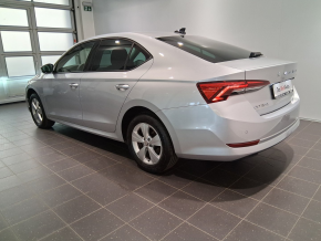 Škoda OCTAVIA AMBITION 1.5 TSI thumbnail