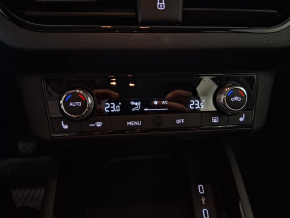 Škoda KAMIQ AMBITION 1.5 TSI thumbnail
