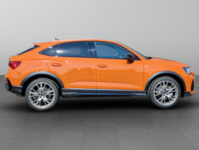 Audi Q3 Sportback 40 TFSI quattro S line ext. thumbnail