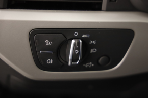 Audi A4 Limousine 40 TDI advanced quattro thumbnail