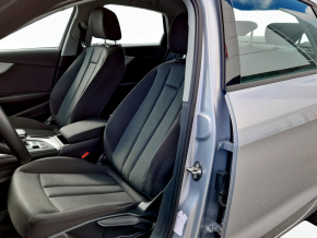 Audi A4 Limousine 35 TDI thumbnail