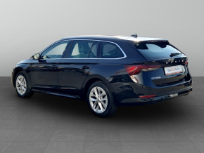 Škoda OCTAVIA Combi Premium TDI DSG thumbnail