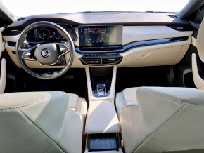 Škoda OCTAVIA Combi Premium TDI DSG thumbnail