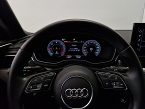 Audi A4 Advanced 40 TDI quattro thumbnail