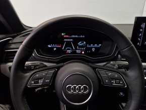 Audi A4 Advanced 35 TDI thumbnail