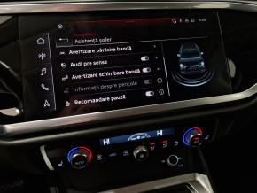 Audi Q3 40 TFSI quattro thumbnail