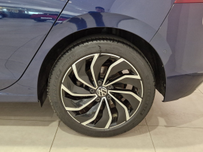 VW Noul Golf Style 2.0 TDI DSG thumbnail