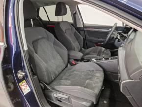 VW Noul Golf Style 2.0 TDI DSG thumbnail