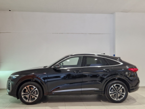 Audi Q5 Sportback 40 TFSI quattro thumbnail