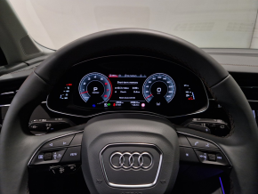 Audi Q7 PI S line 55 TFSI quattro thumbnail