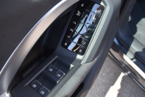 Audi Q5 40 TFSI quattro thumbnail