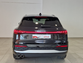 Audi Q5 40 TDI quattro thumbnail