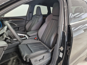 Audi Q5 40 TDI quattro thumbnail