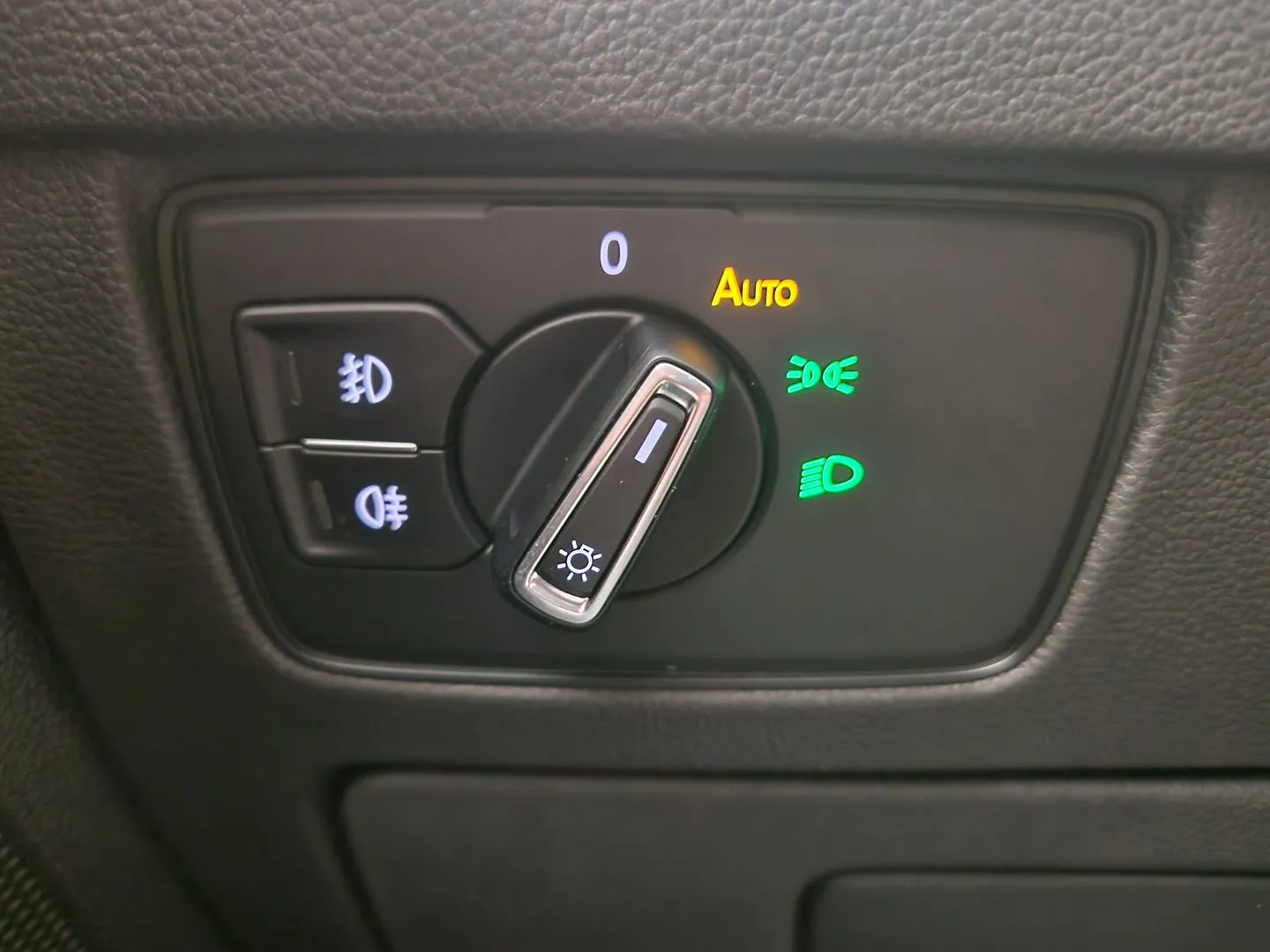 VW Noul Passat Advance1.5 TSI ACT DSG