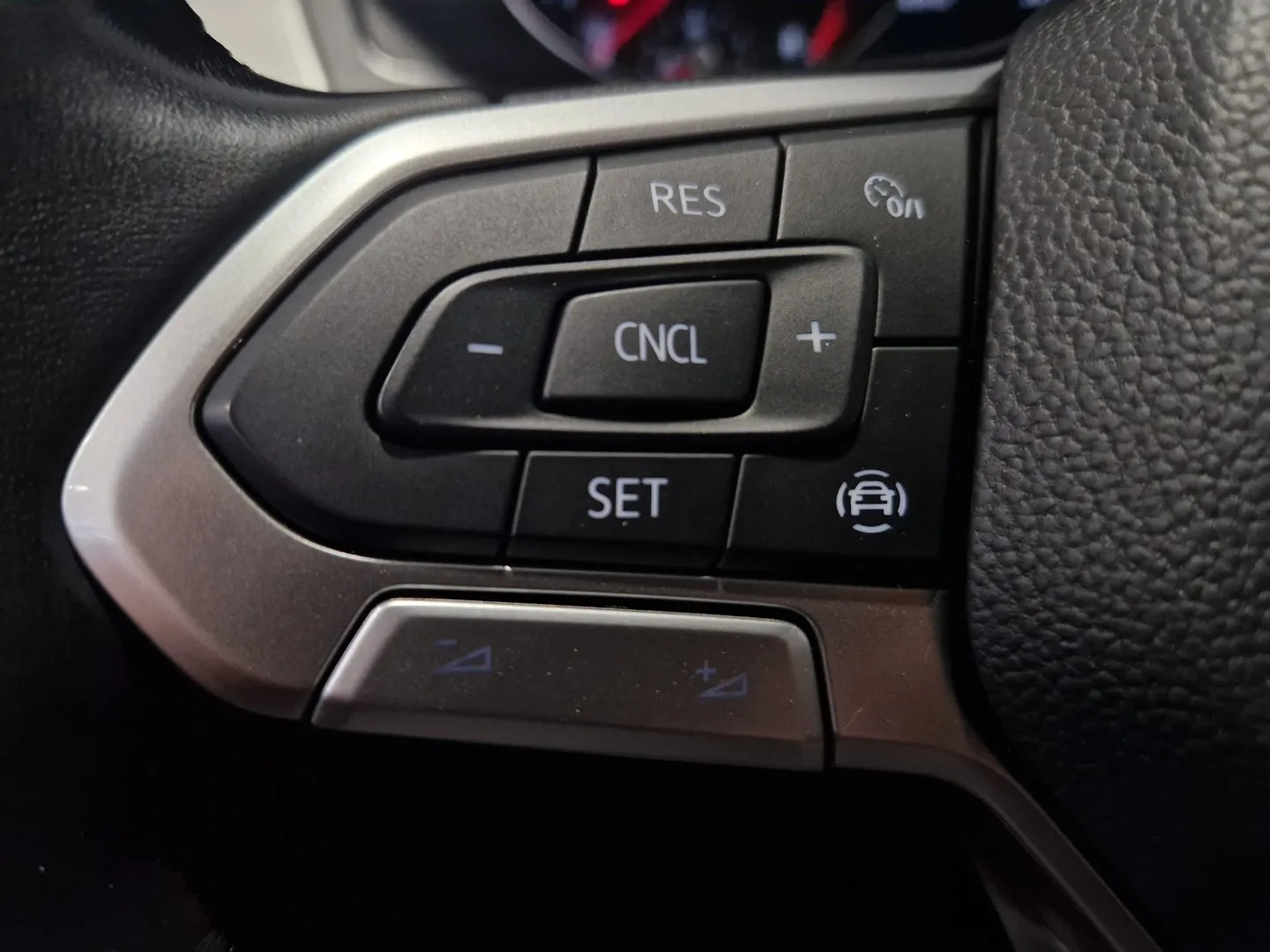 VW Noul Passat Advance1.5 TSI ACT DSG