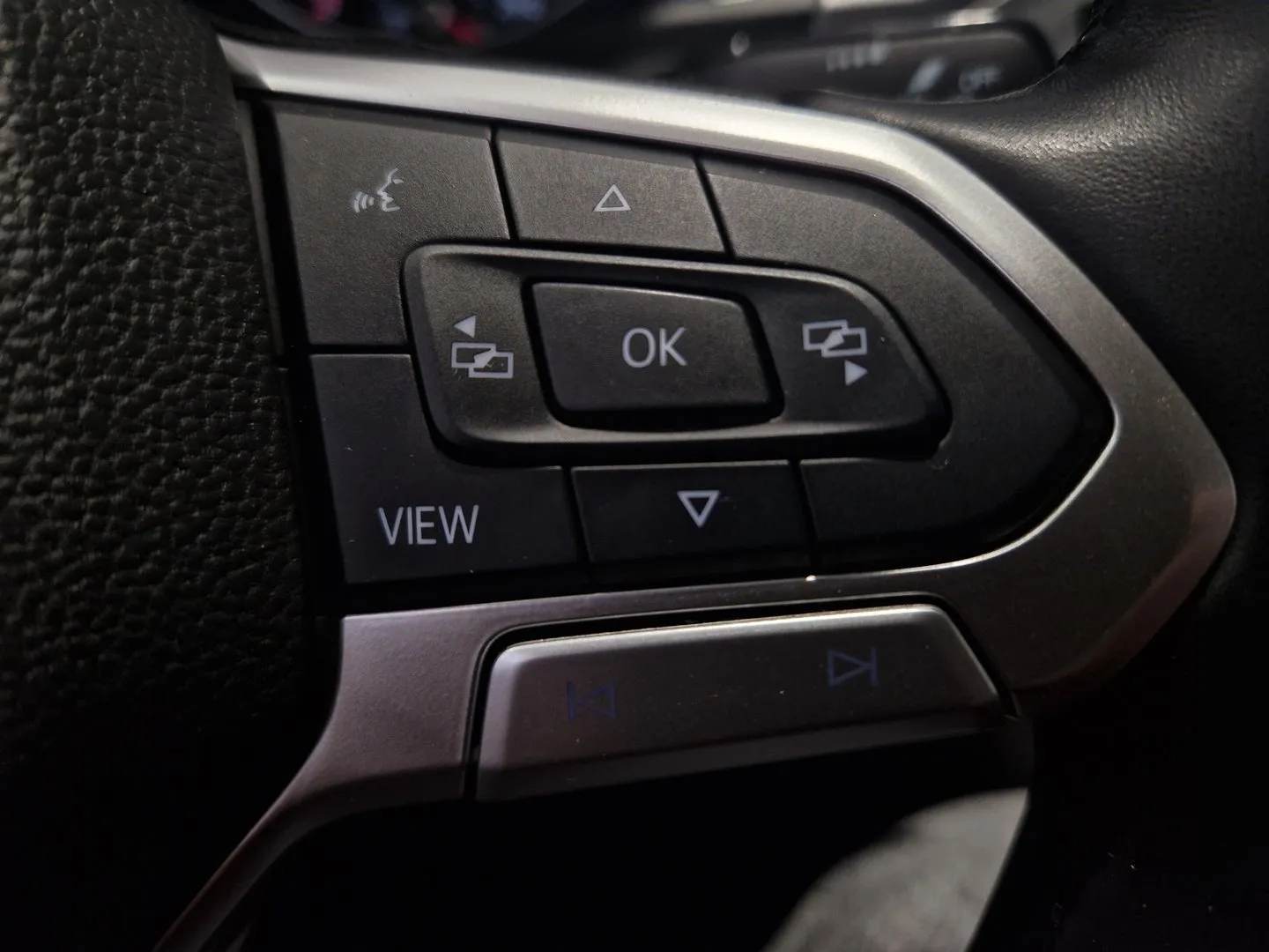 VW Noul Passat Advance1.5 TSI ACT DSG