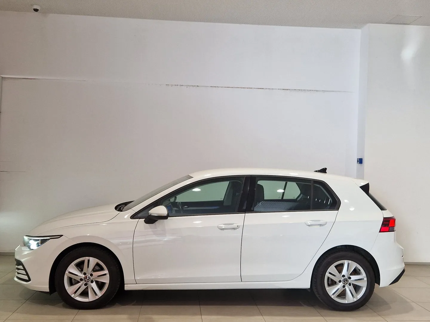 VW Noul Golf Life 1.5 eTSI ACT DSG mild hyb