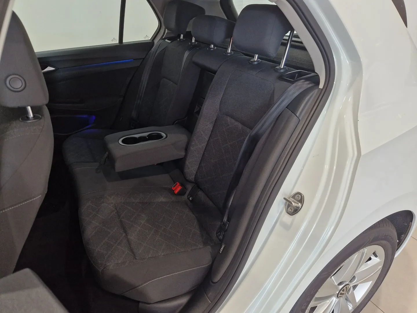 VW Noul Golf Life 1.5 eTSI ACT DSG mild hyb
