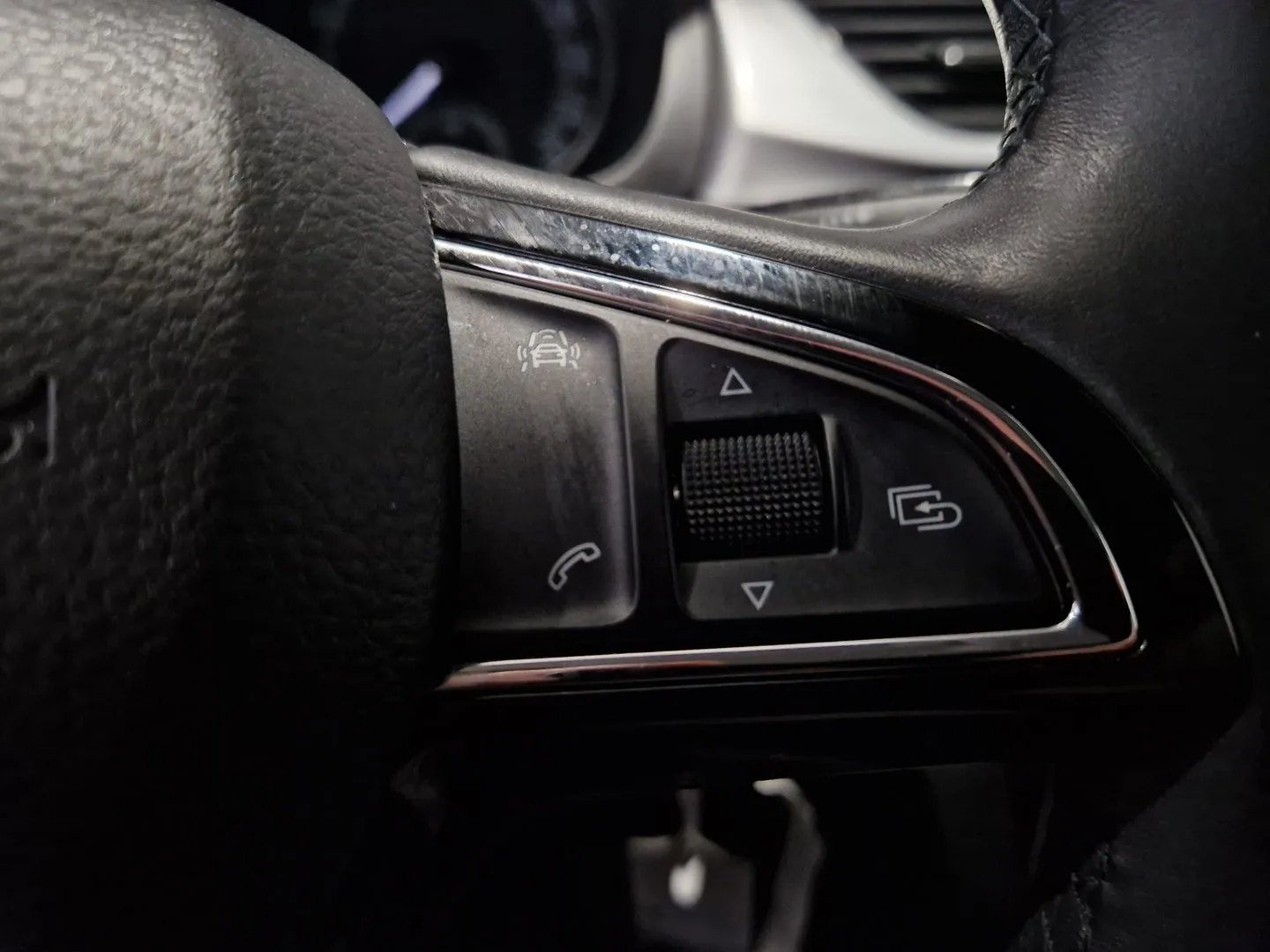 Škoda Rapid SMART 1.0 TSI