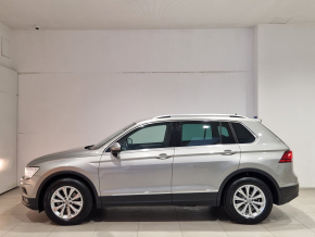 VW Tiguan Comfortline1.5 TSI ACT DSG thumbnail