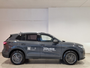 VW Noul Tiguan Life 2,0 TDI DSG 4Mot TD thumbnail