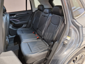 VW Noul Tiguan Life 2,0 TDI DSG 4Mot TD thumbnail