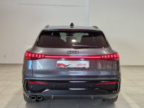 Audi Q5 40 TDI quattro thumbnail