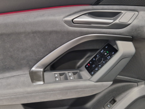 Audi Q5 40 TDI quattro thumbnail