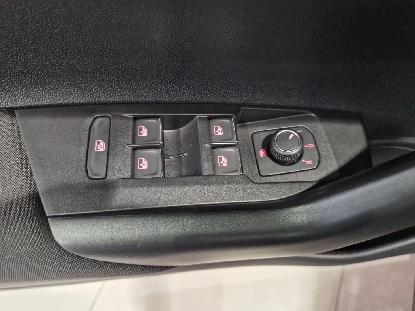 VW Noul Polo Highline 1.0 TSI DSG, 4 usi