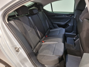 Škoda OCTAVIA AMBITION 1.5 TSI thumbnail