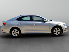 Škoda Octavia Ambition 2.0 TDI Small Fleet thumbnail