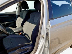 Škoda Octavia Ambition 2.0 TDI Small Fleet thumbnail