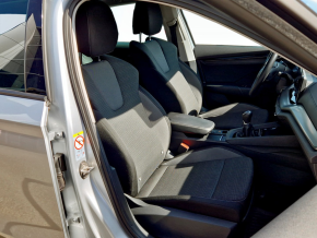 Škoda Octavia Ambition 2.0 TDI Small Fleet thumbnail