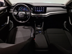 Škoda OCTAVIA Combi Ambition iV DSG thumbnail