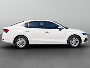 Škoda Octavia Ambition 2.0 TDI thumbnail