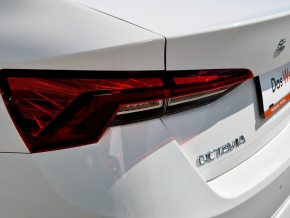 Škoda Octavia Ambition 2.0 TDI thumbnail