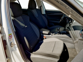 Škoda Octavia Ambition 2.0 TDI thumbnail