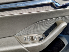 Škoda Octavia Ambition 2.0 TDI thumbnail