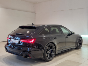 Audi RS6 Avant performance quattro thumbnail