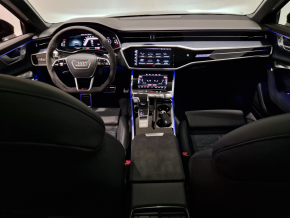 Audi RS6 Avant performance quattro thumbnail