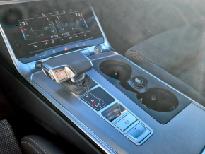 Audi A6 Limousine 50 TFSI e quattro Design thumbnail