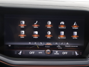 VW Touareg R-Style V6 TDI thumbnail